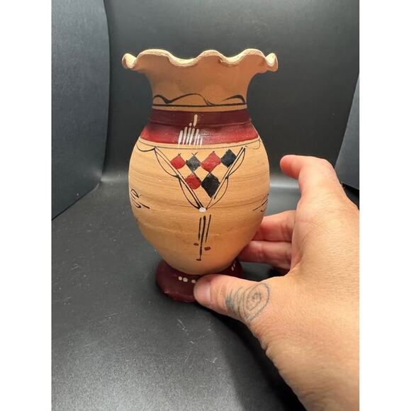 Vintage Handpainted Native American Small Clay Decorative Vase - Picture 2 of 9